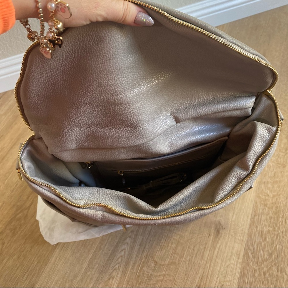 Fawn Design Grey Diaper Bag - Picture 9 of 9